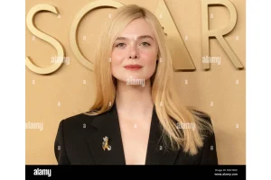 Tom Cruise Thrilled by Elle Fanning Reunion at Saturn Awards