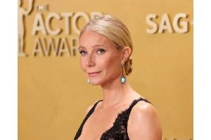 Gwyneth Paltrow’s Bold Office Siren Look Stuns in Vegas