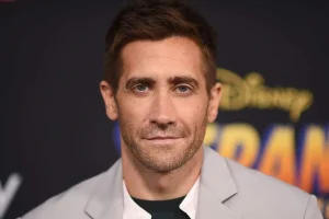 Inside Jake Gyllenhaal’s Famous Hollywood Family Secrets