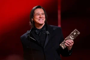 Jim Carrey Confirms: No Body Double at César Awards