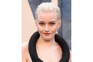 Julia Garner Named LOEWE’s First Global Brand Ambassador