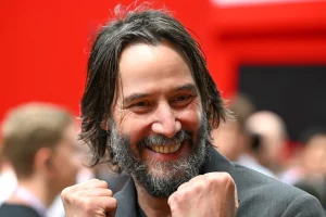 Keanu Reeves Took Massive Pay Cuts Twice to Save Films