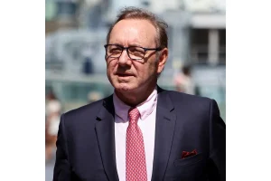 Kevin Spacey Claims House of Cards Firing Was False