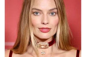 Margot Robbie’s New Haircut Sparks Big Life Change Rumors