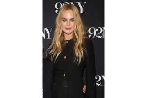 Nicole Kidman and Jimmy Fallon Spark Flirty Reunion After Divorce