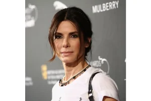 Sandra Bullock Reunites with Dana Fox for New Film Project