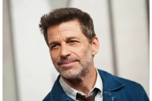 Zack Snyder Defends Controversial BVS Martha Scene Truth